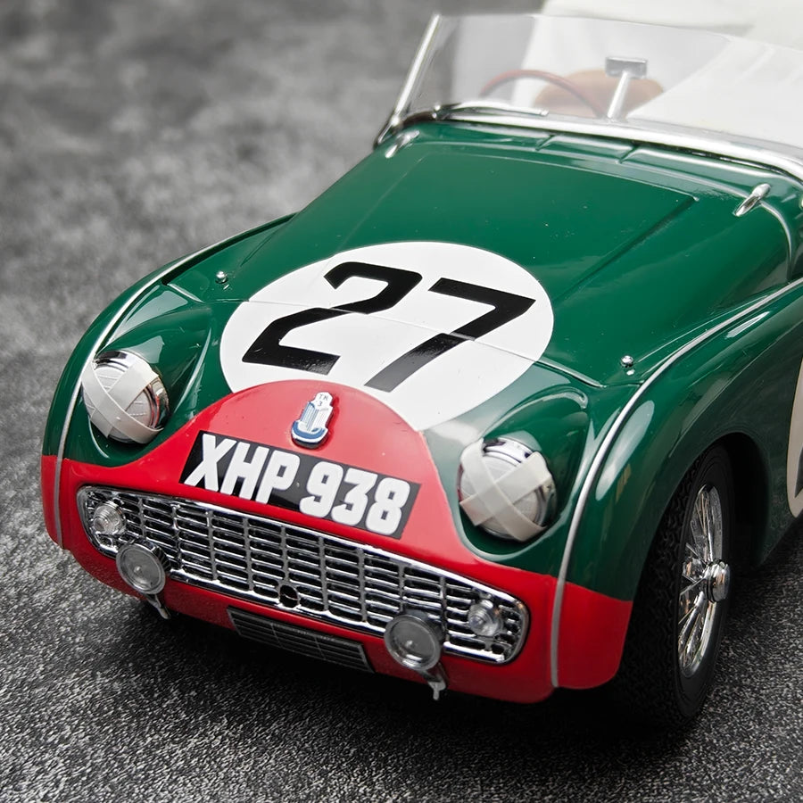 1:18 Triumph TR3S  1959 LM #27