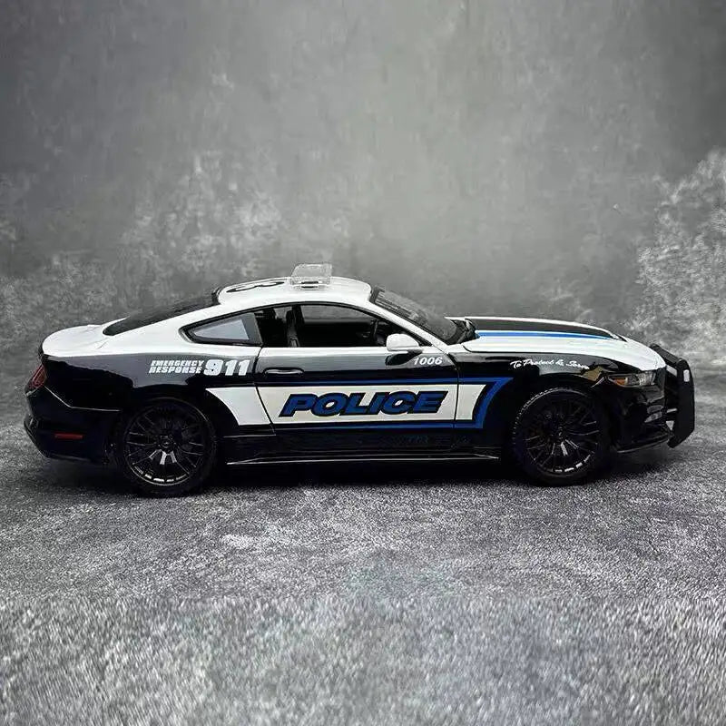1:18 2015 Ford Mustang GT