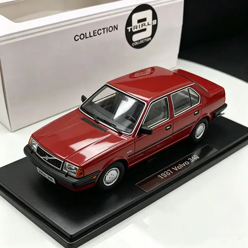 1:18 Volvo 340