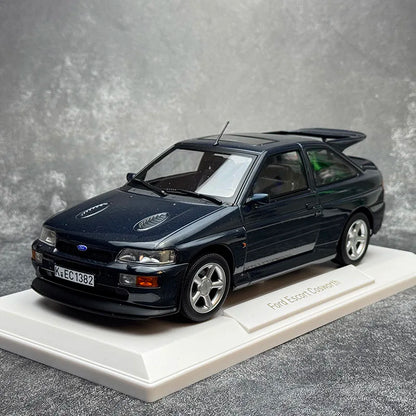 1:18 Ford Escort Cosworth 1992