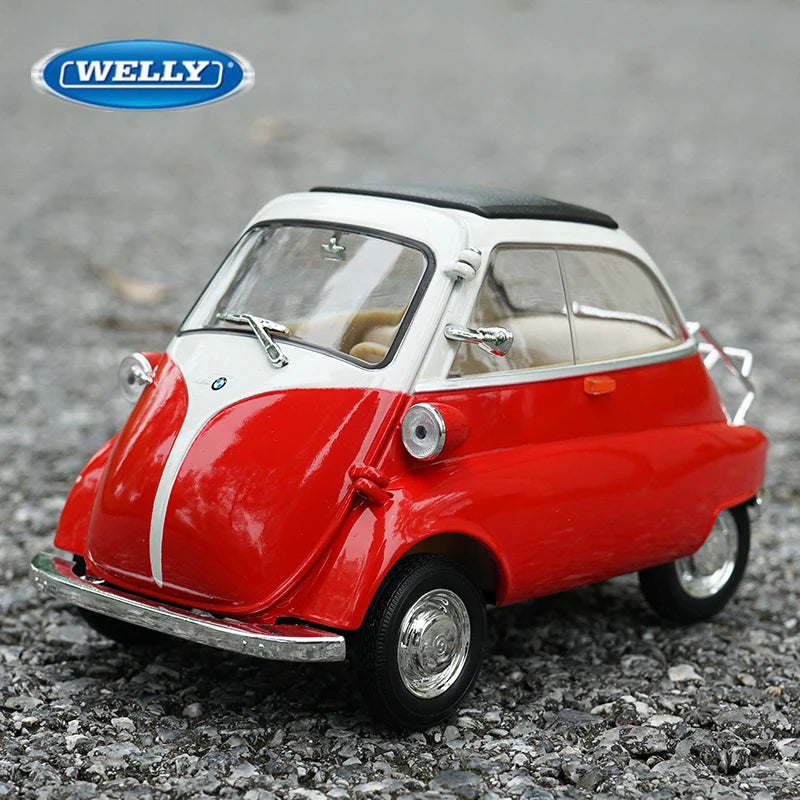 1:18 BMW Egg Isetta