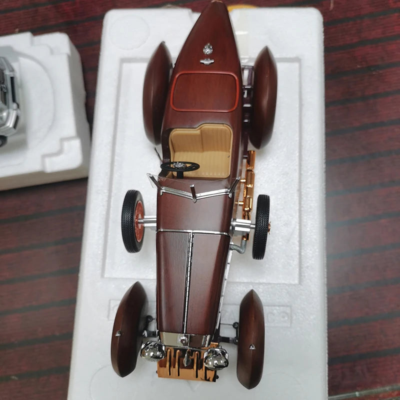 1:18 Tulipwood speedster H6C Wooden