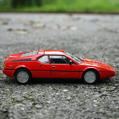 1:24 BMW M1