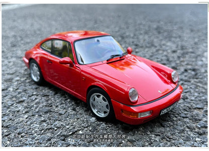 1:18 Porsche 911 964 Carrera 4 1992
