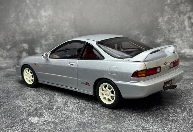 1:18 Honda Integra Type R (DC2)