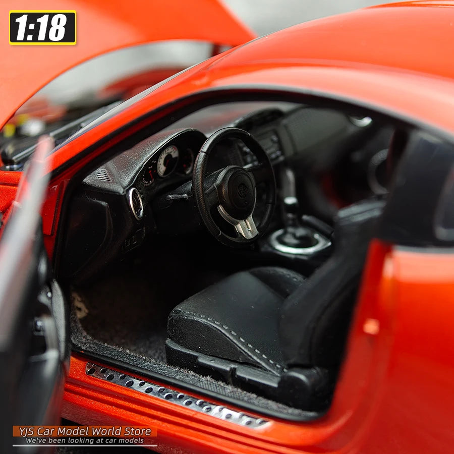 1:18 Toyota GT86
