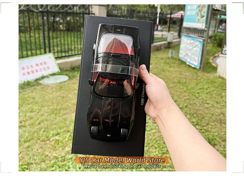 1:18  Chevrolet Corvette C4 1986