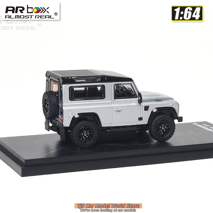1:64 Land Rover Defender 90  2015