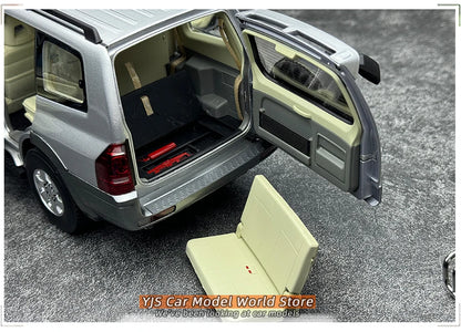 1:18 Mitsubishi Pajero V73