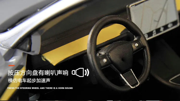 1:24 Tesla Model Y