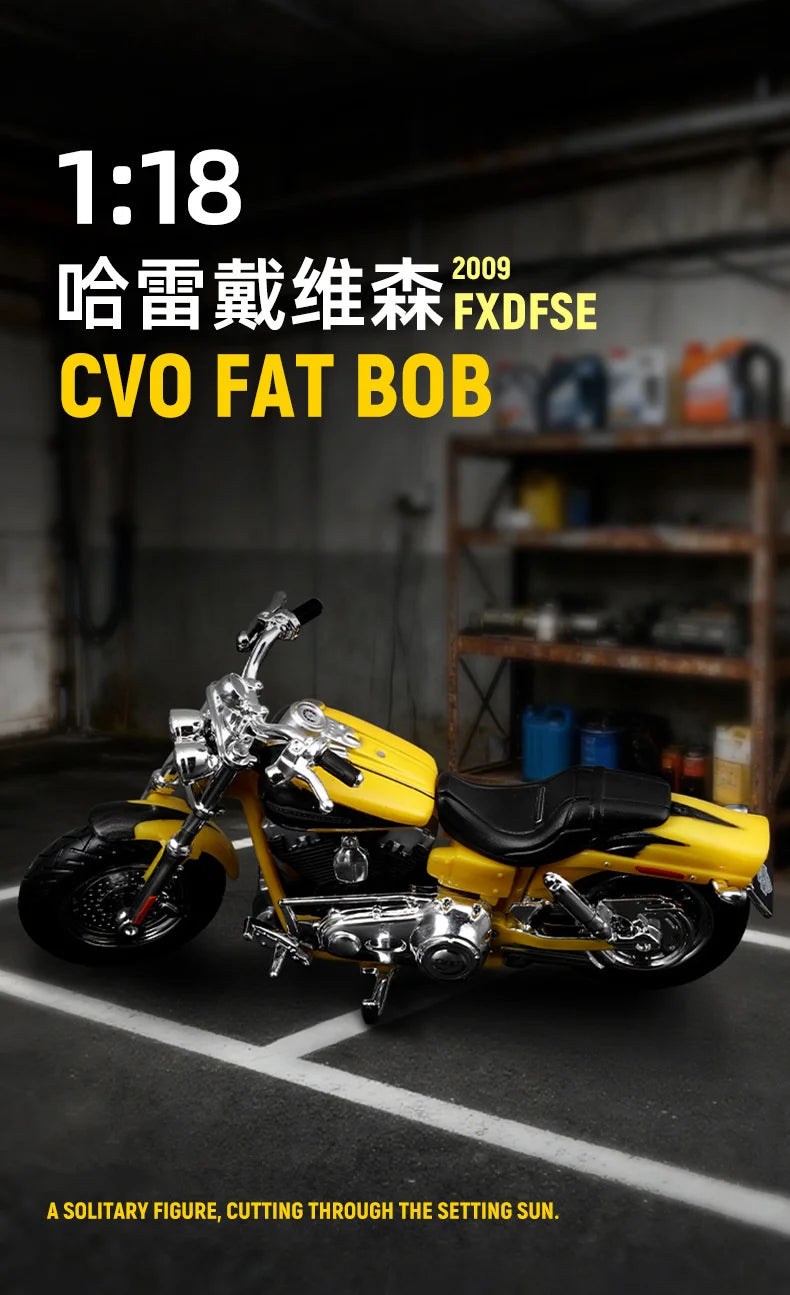 1:18 Harley 2009 FXDFSE CVO Fat Bob
