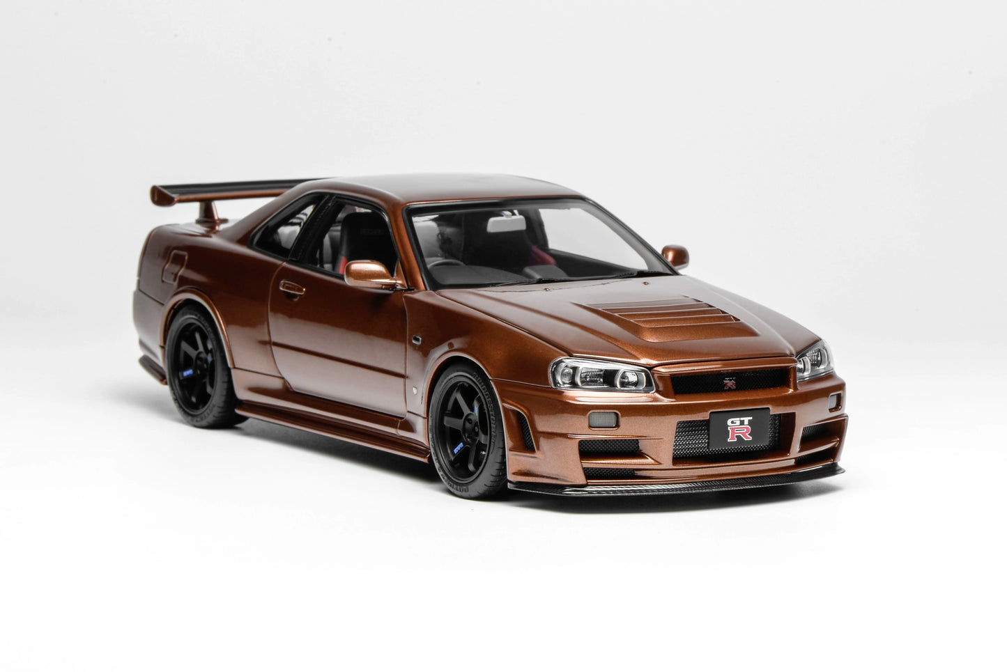 1:18 Nissan Skyline GT-R (R34)