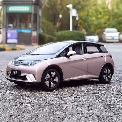 1:18 BYD Dolphin