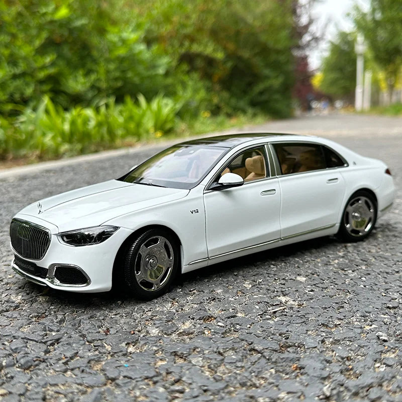 1:18 Mercedes-Benz Maybach S680 new S-Class 2021