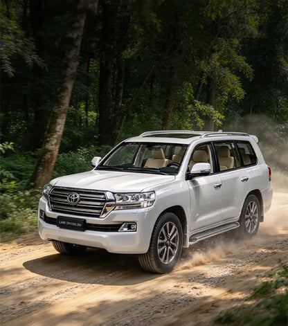 1:32 Land Cruiser LC200