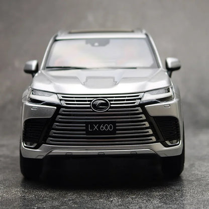 1:18 Lexus LX600