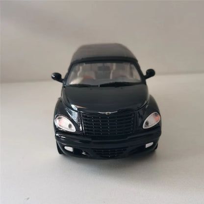 1:24 Chrysler PT Cruiser
