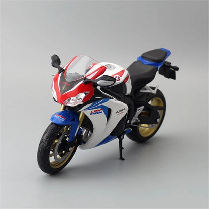 1:12 HONDA CBR1000RR Fireblade Repsol