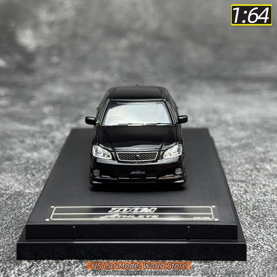 1:64 Toyota Crown 12th generation