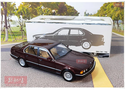 1:18 BMW 7 Series E32 730i 1986
