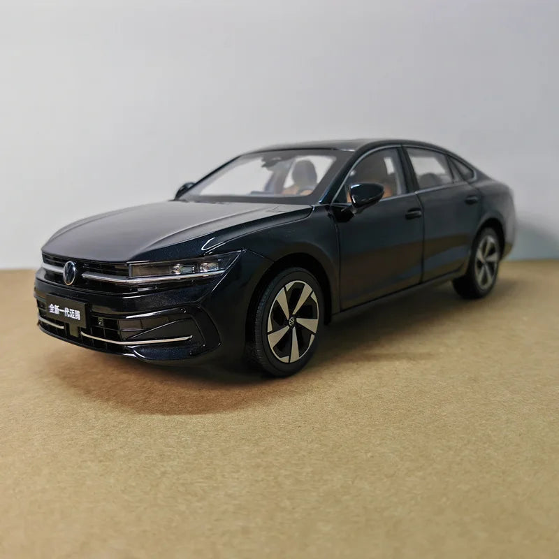 1:18 Volkswagen Magotan 2024