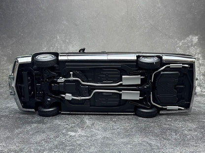 1:18 Cadillac Fleetwood