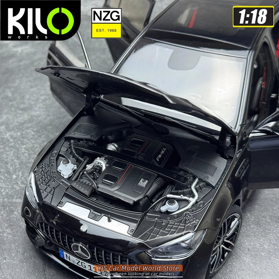 1:18 Mercedes-Benz C63