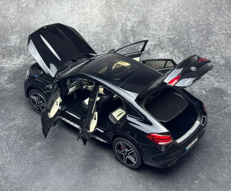 1:18 Mercedes-Benz GLE 53e Coupe