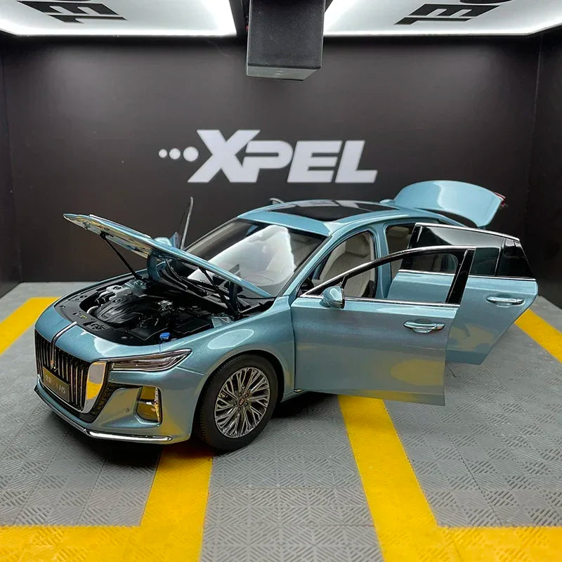 1:18 Century Dragon 2023 New Hongqi H5