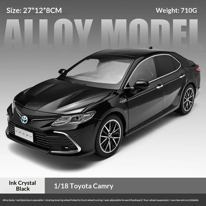 1:18 Toyota Camry