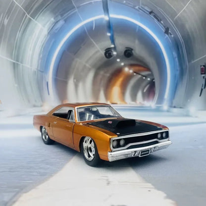 1:24 Plymouth Road Runner