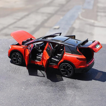 1:18 Audi Q5 E-tron 2022