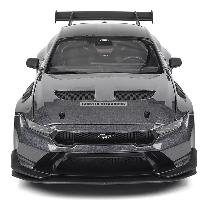 1:18 2025 Ford Mustang CTD