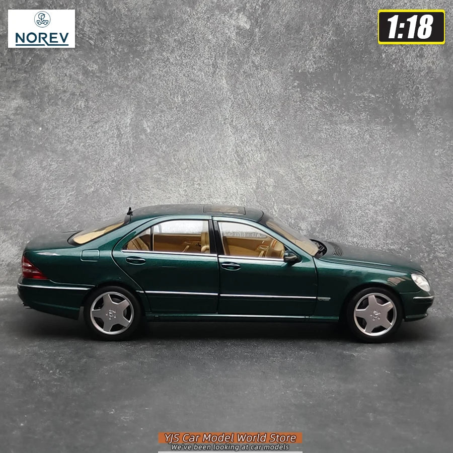 1:18 Mercedes-Benz  S55 AMG 2000