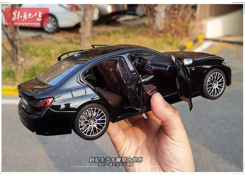 1:18 BMW 3 Series G20 330i 2019