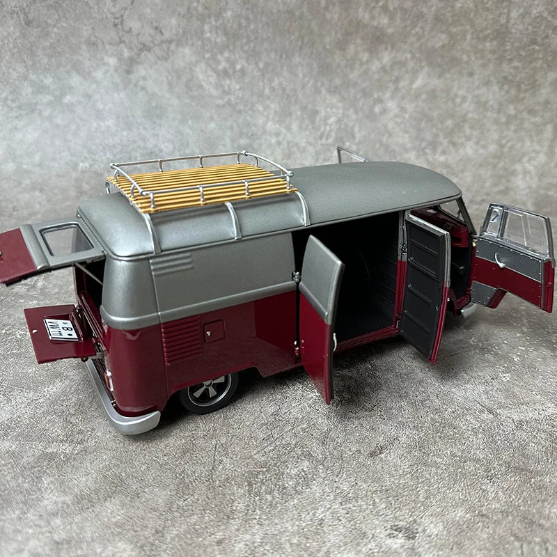 1:18 Volkswagen T1b Bus Lowrider