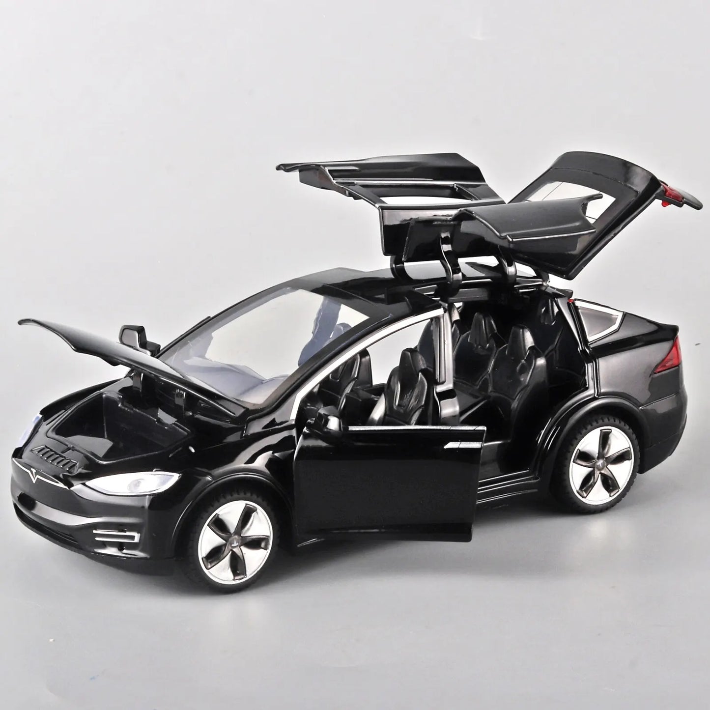 1:32 Tesla Model X