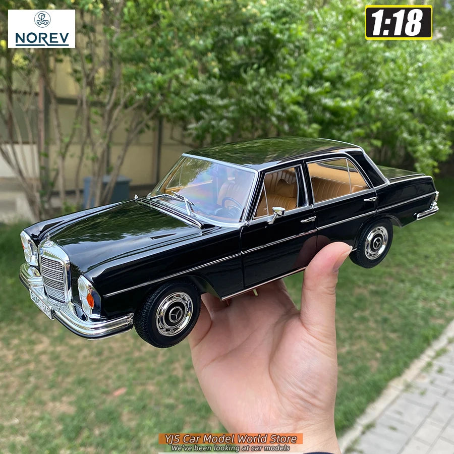 1:18 Mercedes-Benz  280SE 1968