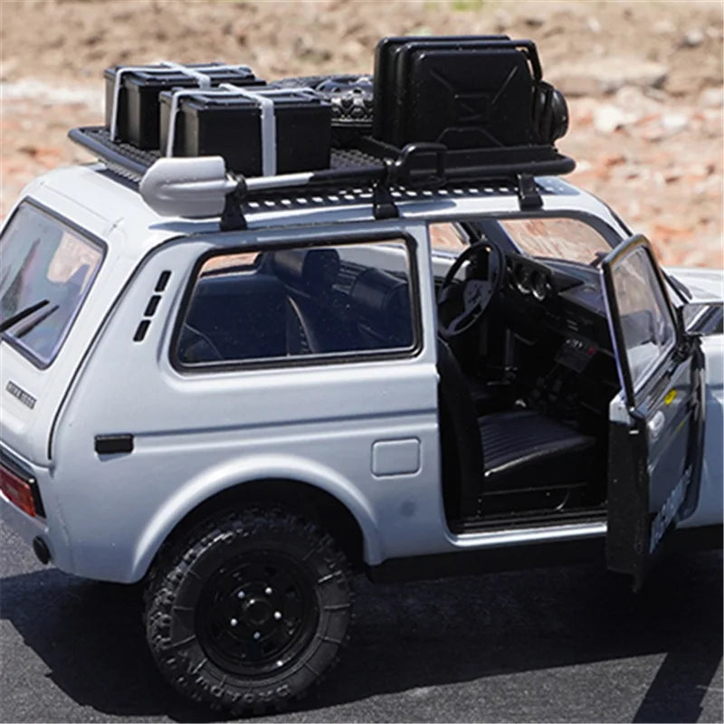 1:18 LADA NAVI 1600
