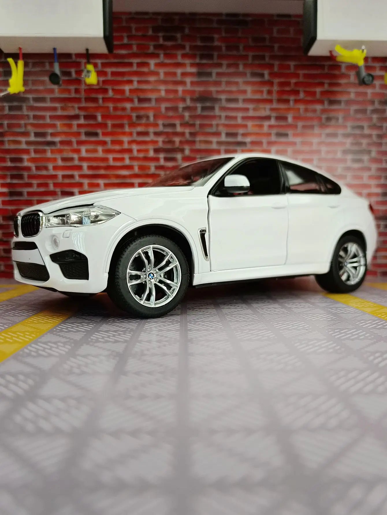 1:24 BMW X6 X6M Coupe