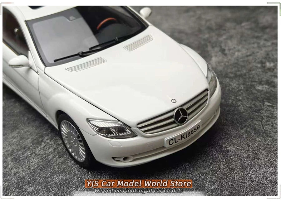 1:18 BMW M3 GTR (E46)