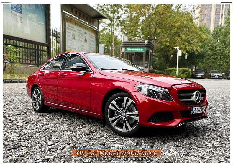 1:18 Mercedes-Benz C200 2014-2016