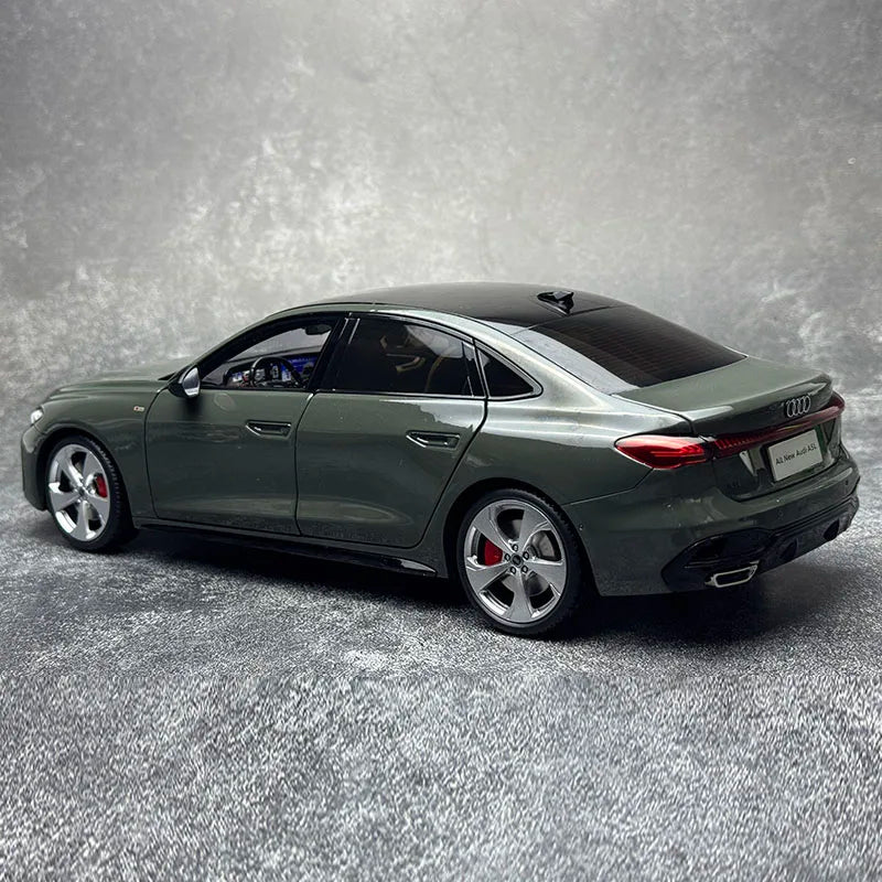 1:18 Audi A5L 2025