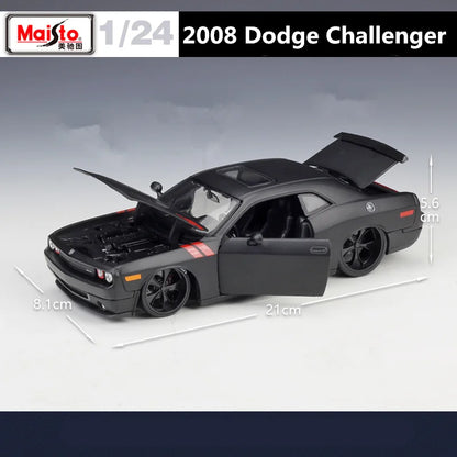 1:24 Dodge Challenger 2008