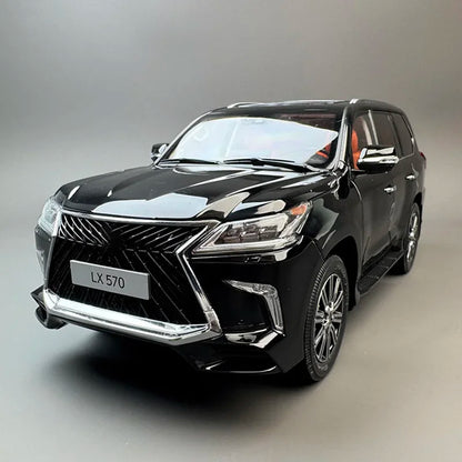 1:18 Lexus LX570