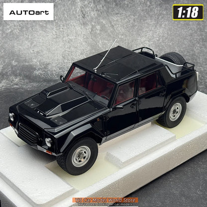 1:18 Lamborghini LM002 1986