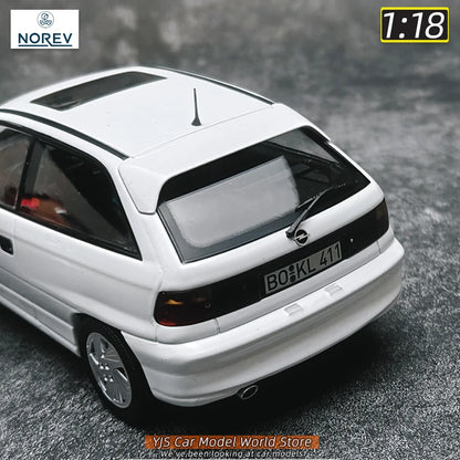 1:18 Opel Astra GSi 1991