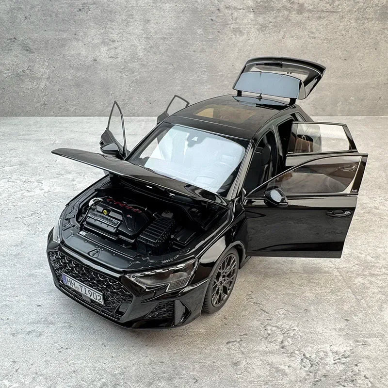 1:18 Audi RS3 2025