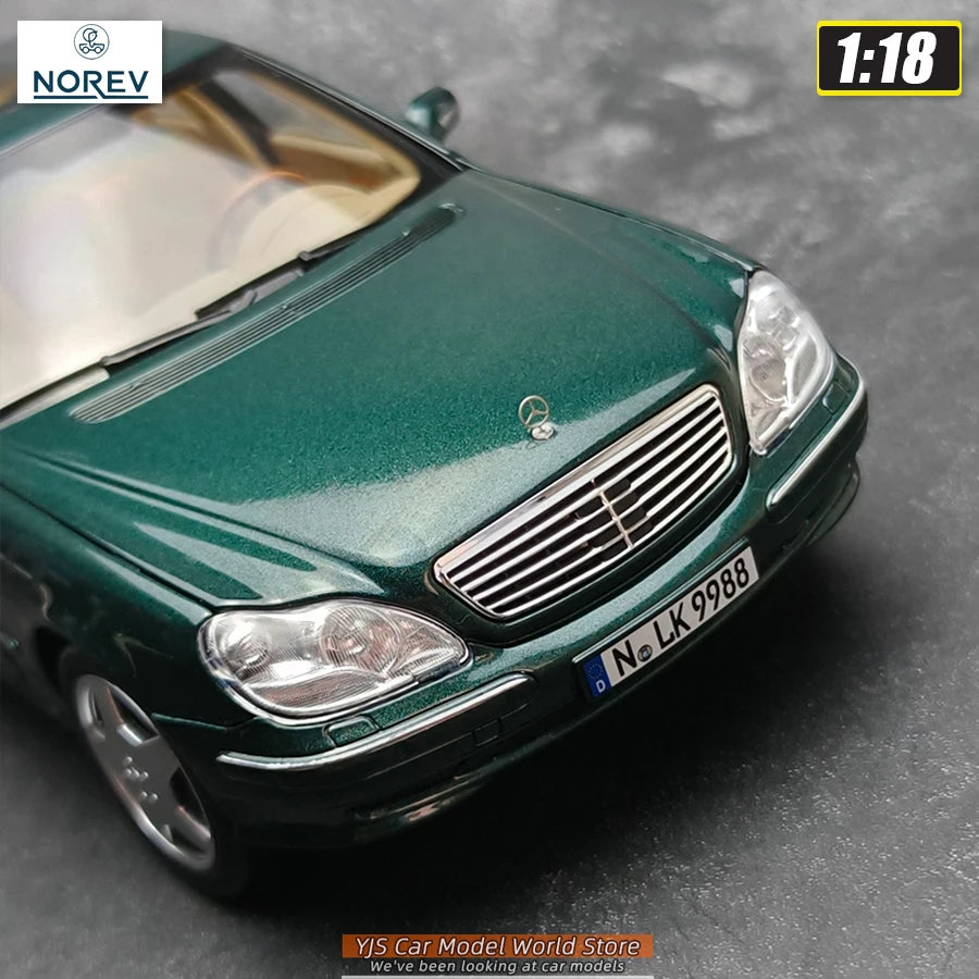 1:18 Mercedes-Benz  S55 AMG 2000