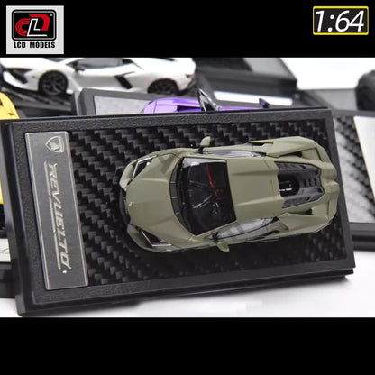 1:64 Lamborghini Revuelto
